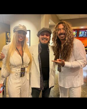 Jess Harnell Instagram - We’ve all had movies that impacted us, 
that truly made a difference in our lives. For me, one of those was “Jesus Christ Superstar”. 
Not only did it give me my first exposure to what would become my chosen faith, it also showed me the brilliance of Mr. Ted Neeley in the title role. 
He was the first one who made me think “I’d like to do screaming rock and roll someday” and was a huge influence on me.
Well, last night Cara and I had the pleasure to meet him and others from the film (including the amazing Yvonne Elliman, who played Mary Magdalene and who we sat next to, for the screening!).
They all could not  have been kinder. 
At one point, Ted and I shared some special words and we now call him our friend. 
Thank you @tedneeleyofficial , for both then and now. 
They say you should never meet your heroes. 
In this case, they were wrong. 🙏🏻🤟🏻🙏🏻
Ps: What was a movie that really made a difference in your life, and why?
