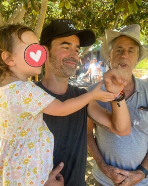 Jesse Bradford Instagram - So we took our daughter to the zoo for the first time yesterday but that’s not even the headline. The headline is I SAVED A PINK PRAYING MANTIS AND THEN SHE WOULDN’T LEAVE MY SIDE FOR 7 HOURS.  She did the whole zoo with us, then lunch, grocery shopping, and even a friends BBQ (my friend, not her friend, I don’t actually know any of her friends). Anyway, she came all the way home with us. The second to last photo is from when I coaxed her into our creosote bush, where she finally seemed ready to get back to her regular life. The last shot is from right after we met 💚