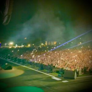 Jesse Carmichael Instagram - Tel Aviv night 1 ❤️🙌❤️🙌❤️