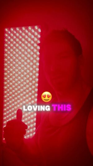 Jesse Kove Instagram - The past couple months, I’ve been using my new red light / Infrared light therapy and I love it! By @bestqool 🚨🚨

Red light therapy offers numerous benefits that promote overall health and wellness. This non-invasive treatment utilizes specific wavelengths of light to stimulate cellular function, enhancing energy production within cells. As a result, it can accelerate healing, reduce inflammation, and alleviate pain. Additionally, red light therapy has been shown to improve skin health by boosting collagen production, which can diminish the appearance of wrinkles and scars. Its ability to enhance mood and sleep quality further underscores its potential as a holistic approach to well-being. Get yours today! DM ME!