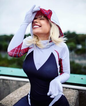 Jessenia Gallegos Instagram - HAPPY SPIDER MAN DAY 🕷️ FROM GWEN STACY 🤍🩷🖤

📸 @kennycano 

#gwenstacy #spidermanday #marvel #spidergwen #spiderverse #marvelcomics #cosplay #milesmorales #spidergwencosplay #gwenstacycosplay