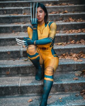 Jessenia Gallegos Instagram - Life is a mystery. Everyone must stand alone. I hear you call my name; and it feels like …. home 💛🖤 

WOLVERINE x NYC x @lit.visions 

#wolverine #cosplay #latinacosplayer #xmen #deadpoolwolverine #deadpool3 #marvelcomics #nyc #xmencosplay #marvel