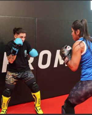 Jéssica Andrade Instagram - Treino muito bom cada dia mais evoluindo