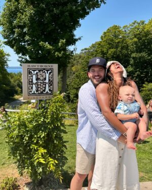 Jessica McDonald Instagram - Wine tasting 🍷