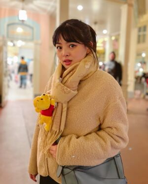 Jessica Vania Instagram - japan dump 🇯🇵
Bener2 negara yang gak ada habisnya, gak pernah bikin bosen. Walaupun waktu kesana cuaca lagi super extreme sampe kulit klopek, idung meler, make up apalagi gausah ditanya crack melulu🤣 tapi definitely akan kembali lagi. Aku doain ya, yang belum pernah ke jepang, one day kamu bisa kesini sepuasnya jalan sana sini sampe begah!😚