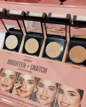 Jessica Vania Instagram - New in town, easy bake and snatch pressed powder from @hudabeauty — available in 8 shades!
This powder works like a magic on your face:
• instant lift
• super bright look in a sec
• no baked time needed
• comes with precision designed sponge
So what are you waiting for? Come and grab it now at @sephoraidn 
#HudabeautyID #EasyBakeandSnatch