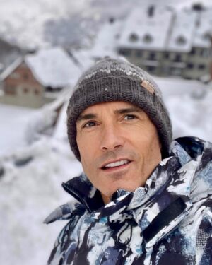 Jesús Vázquez Instagram - Primer esquí de la temporada! Por fin!!!❄️⛷️este año la nieve se ha hecho de rogar!😀❄️