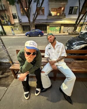Jhay Cortez Instagram - Escoge tu Favoritaaaaaaa del Seazon:

•CUERPECITO
•CORAZON ROTO RMX
•MAMI CHULA
•DONDE CRJ RMX
•EN TO LAO
•FANTASMA
•PA SIEMPRE
•ROCKSTAR 2.0
•HOLANDA

Y les dejo un Photo Dump de fotitos, memorias y momentos cbrones estos meses!!! 

LOS AMO CC Y GRACIAS X EL FKIN APOYO A “HOLANDA” EN TIK TOK, APPLE & SPOTIFY!!!! 🖤🦇🫶
#VidaRockstarSZN