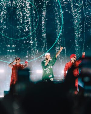 Jhay Cortez Instagram - MEXICO 🇲🇽 voy a escoger y llevarme solo 2 Personas para el Backstage VIP conmigo pero quiero que me comenten en que fecha de las nuevas nos vemos:

24 DE AGOSTO - GUADALAJARA
25 DE AGOSTO - MEXICO D.F
26 DE AGOSTO - MONTEREY
“VIDA ROCKSTAR TOUR” 🦇

Tambien quiero agradecerle a @wisin & @yandel por la Invitacion a “El Foro Sol” ayer en Mexico!