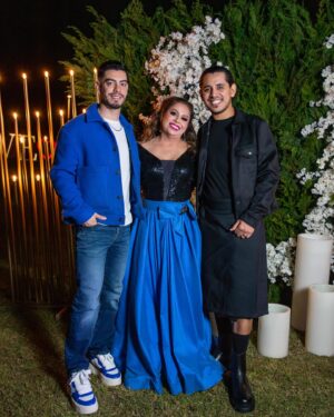 Jhonny Caz Instagram - Feliz cumpleaños a la mujer de mi vida ❤️😍 y la que me dio la vida 🥰🥰 que bendición poder celebrar a mi madre como Dios manda y ella merece, @lorena_mama_caz  que la vida nos permita tenerte con nosotros muchos años más ❤️