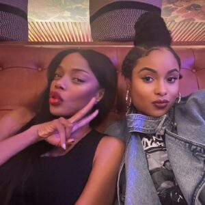 Jill Marie Jones Instagram - THESE WOMEN!!! 
🔥🔥🔥🔥🔥🔥🔥🔥🔥🔥🔥

Every single one of you mean something different to me. Preeminent… not necessarily above but aligned together in Womanhood. Your sheer presence is more than one could ask for. I mean that from the purest part of my soul. 

The adoration and admiration that I have for all of you is beyond measure. Keep doing ALL that you do. We Are On Fire!!! 🔥🔥♥️

Lots of Love… 
and Huge Hugs & Big Red Kisses from me💋 

@shothechi 
@paramountplus 
@hillmangrad 
@lenawaithe 

@mslynnwhitfield 
@kandi 
@hannahahall 
@birgundi_baker 
@officialjudaeabrown 
@karenlynnmakeup 
@katrinadstylist 
@q.robinsonstyle 
@mercedes_robeta 

Seasons 7 is coming in HOT!!! Stay tuned 😜

#TheChi6Shares 🤘🏾
#BIANCA ♥️