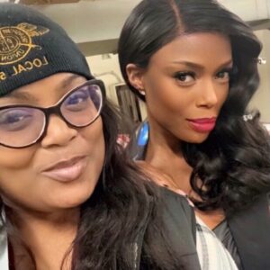 Jill Marie Jones Instagram - THESE WOMEN!!! 
🔥🔥🔥🔥🔥🔥🔥🔥🔥🔥🔥

Every single one of you mean something different to me. Preeminent… not necessarily above but aligned together in Womanhood. Your sheer presence is more than one could ask for. I mean that from the purest part of my soul. 

The adoration and admiration that I have for all of you is beyond measure. Keep doing ALL that you do. We Are On Fire!!! 🔥🔥♥️

Lots of Love… 
and Huge Hugs & Big Red Kisses from me💋 

@shothechi 
@paramountplus 
@hillmangrad 
@lenawaithe 

@mslynnwhitfield 
@kandi 
@hannahahall 
@birgundi_baker 
@officialjudaeabrown 
@karenlynnmakeup 
@katrinadstylist 
@q.robinsonstyle 
@mercedes_robeta 

Seasons 7 is coming in HOT!!! Stay tuned 😜

#TheChi6Shares 🤘🏾
#BIANCA ♥️