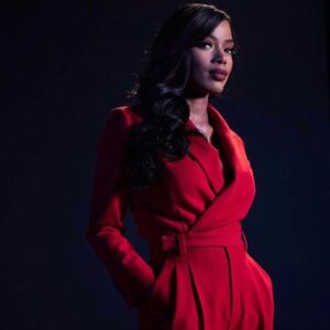 Jill Marie Jones Instagram - THESE WOMEN!!! 
🔥🔥🔥🔥🔥🔥🔥🔥🔥🔥🔥

Every single one of you mean something different to me. Preeminent… not necessarily above but aligned together in Womanhood. Your sheer presence is more than one could ask for. I mean that from the purest part of my soul. 

The adoration and admiration that I have for all of you is beyond measure. Keep doing ALL that you do. We Are On Fire!!! 🔥🔥♥️

Lots of Love… 
and Huge Hugs & Big Red Kisses from me💋 

@shothechi 
@paramountplus 
@hillmangrad 
@lenawaithe 

@mslynnwhitfield 
@kandi 
@hannahahall 
@birgundi_baker 
@officialjudaeabrown 
@karenlynnmakeup 
@katrinadstylist 
@q.robinsonstyle 
@mercedes_robeta 

Seasons 7 is coming in HOT!!! Stay tuned 😜

#TheChi6Shares 🤘🏾
#BIANCA ♥️