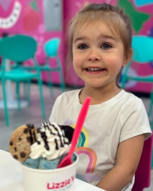 Jill Wagner Instagram - Happy 3rd Birthday my little wild flower . #daisy