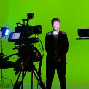 Jim Sturgess Instagram - You can watch the full video to my new single NOW!!

At the link in bio - or up on YouTube

X