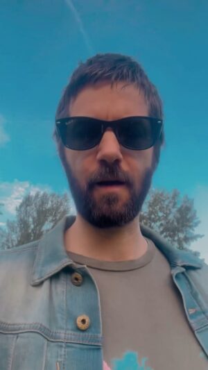 Jim Sturgess Instagram - Album is OUT TODAY !!! 

Click a few buttons and get it in your headphones 

KING CURIOUS - Common Sense For The Animal 

LINK IN BIO 

x

We did it

@toydrum
@rikhornby 
@chrisssteffen 
@jackweatherley 
@ruffmercy
@jamieskillz 
@mathewcullen 
@tobias_r_s 
@smallmatterrecords
