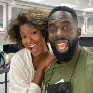 Jimmy Akingbola Instagram - The Family is almost back together… 🎥 #BelAirPeacock #BelAirSeason3 #2DaysAway