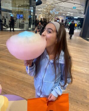 Jimmy Durmaz Instagram - Happy birthday on your day my angel i love You so much and Will Do it Forever ❤️ my small little angel are Getting big 11 years today 🎂🎉🎊