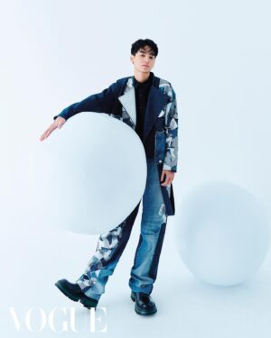 Jimmy Liu Instagram - 準備好跟我一起出席2023臺北時裝週THE SHOW閉幕大秀了嗎

Photographer: Rio Lu @riio666 
Stylist:  David Lai (Dfriend office)
Visual Design：Zang Kaii @zang_kaii 
Makeup: 漂亮寶貝工作室 國維
Hair: 80’s Studio 亞瑟
Artist management TVBS  Fish 
Fashion: #storywear

#voguetaiwan 
#2023臺北時裝週
#2023臺北時裝週ｘvoguefno