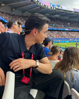 Jirayu Tangsrisuk Instagram - มันมาก สนุกมากบอกเลย

@omega #OMEGAThailand #OMEGAOfficialTimekeeper #OMEGAxJamesjirayu #OMEGA #Paris2024