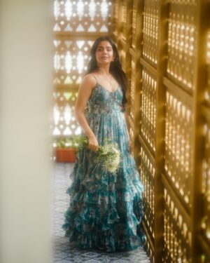 Jisma Jiji Instagram - Living my fairy tale Dream

Costume customised from @awaanybridal 
Shot by @athul_krishna________ 
Jewellery @sangrv_official 
Grooming @kingsily_ksl 

Location @napierheritage 
Thanks @shanavas_ismaill