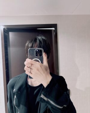 Jisung Instagram - Cheese 😖😖