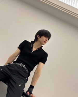 Jisung Instagram - The park