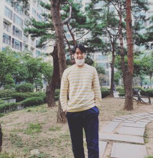 Jo Hyun-jae Instagram - Happy 추석되세요~!!
#늘감사합니다 #추석 #코로나조심 #힘내세요 #잠깐마스크벗고찰칵