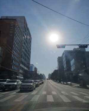 Jo Hyun-jae Instagram - 날씨가 추울수록 햇볕이 더 고맙네요..매번 느끼는거지만 시간은 너무 빠르게 흘러갑니다.가족 친구 연인 더 많이 사랑하는 따듯한 연말 보내세요.
항상 감사합니다❤️
#연말 #크리스마스 #행복하세요 #merrychristmas #love #Thank you.#Seoul Korea