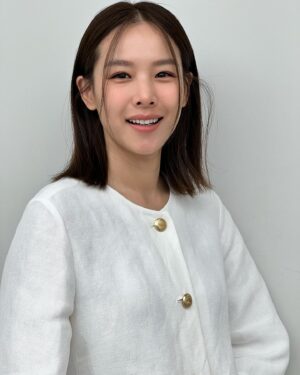 Jo Yoon-hee Instagram - #선화청담