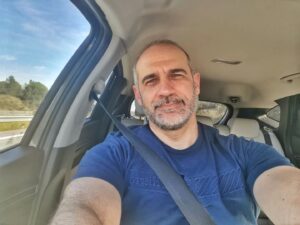 João Moleira Instagram - Cara de quem vai à procura do sol ☀