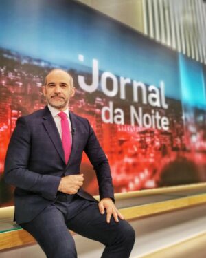 João Moleira Instagram - Alguém está a precisar apanhar sol 😂