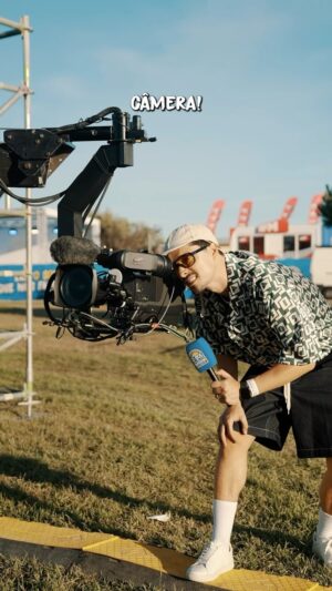 João Paulo Sousa Instagram - Luzes💡 
Câmaras 🎥 
Há som 🎙️ 

Podem vir!

#osoldacaparica2024 #osolcaparicafestival #costadacaparica #almada #parqueurbano #agosto #festivaldeverão #caparicalovers