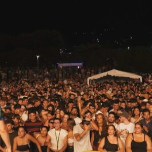 João Paulo Sousa Instagram - Faial, SEM PALAVRAS 😲❤️‍🔥 @semanadomaroficial 

📹 @lacasanostravideo 

#10AnosdeBaile 
#Azores