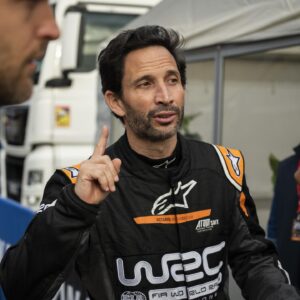 João Sousa Instagram - Em pleno Shakedown do Vodafone Rally de Portugal, o ex-tenista João Sousa e o chef José Avillez tiveram a oportunidade de experimentar as emoções extremas de um carro de competição. @joaosousaoficial sentou-se ao lado de @thierryneuville no Hyundai i20 N, enquanto @joseavillez acelerou ao lado do japonês @takamotokatsuta no Toyota GR Yaris. 

Numa manhã de emoções fortes, os presidentes do @municipio_de_fafe , Antero Barbosa, e do @municipioarganil , Luís Paulo Costa, foram outras das personalidades a viver por dentro as emoções de uma viatura do WRC.

#RallydePortugal #rallyportugal #ACP #WRC #codrive