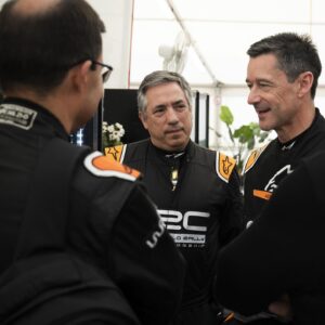 João Sousa Instagram - Em pleno Shakedown do Vodafone Rally de Portugal, o ex-tenista João Sousa e o chef José Avillez tiveram a oportunidade de experimentar as emoções extremas de um carro de competição. @joaosousaoficial sentou-se ao lado de @thierryneuville no Hyundai i20 N, enquanto @joseavillez acelerou ao lado do japonês @takamotokatsuta no Toyota GR Yaris. 

Numa manhã de emoções fortes, os presidentes do @municipio_de_fafe , Antero Barbosa, e do @municipioarganil , Luís Paulo Costa, foram outras das personalidades a viver por dentro as emoções de uma viatura do WRC.

#RallydePortugal #rallyportugal #ACP #WRC #codrive