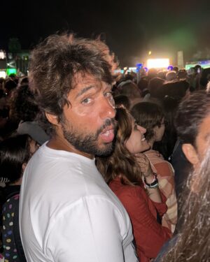João Sousa Instagram - New experience unlocked!!🔓🙏💪

Obrigado @nos_alive e @asuspt pela óptima experiência. 
@dualipa não desiludiu! 👌👍