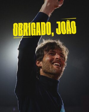 João Sousa Instagram - O sonho transformou-se em história e nunca a vamos esquecer. Obrigado pelas memórias, @joaosousaoficial, serás sempre o Conquistador.

#MillenniumEstorilOpen #TerraDoEspetaculo #EstorilOpen #ATP #ATPTour #Tennis #Tenis