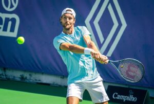 João Sousa Instagram - Que ambiente incrível e que vitória saborosa!❤️🇵🇹 Amanhã volto ao campo por volta das 12h. Conto com o vosso apoio? 🙏💪