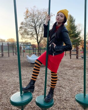 Jodelle Ferland Instagram - People keep telling me I dress like spinelli so I’m just committing to it
Happy spooky day 🎃
#spinelli #spinellicosplay #recess