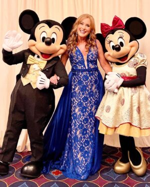 Jodi Benson Instagram - Happy 100th Disney🩵
So grateful for all the magical memories over the past 36 years & looking forward to more in the future! 

#disney100
