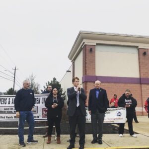 Joe Kennedy III Instagram - Stop & Shop workers aren’t only demanding better wages and greater workplace protections for themselves and their families, they’re fighting for every American worker trying to make ends meet while corporations profit from their work. Proud to stand with these loyal workers today.