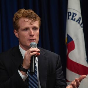 Joe Kennedy III Instagram - In almost every corner of this globe, there is a Peace Corps volunteer exporting our values and strengthening communities. Grateful to Peace Corps Director Jody Olsen and @peacecorps staff for a great conversation today as part of the Loret Miller Ruppe speaker series!