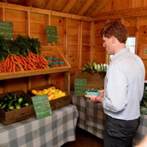 Joe Kennedy III Instagram - Medway Community Farm not only helps students learn about agriculture and the food they eat, it delivers fresh produce to the local food pantry. An amazing visit with extraordinary volunteers on a beautiful day! 📷: @timricephoto