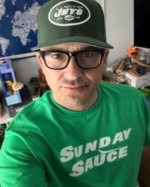 Joe Nieves Instagram - Getting ready for those @nyjets having some #ThursdaySauce instead of #sundaysauce tonight. J-E-T-S JETS JETS JETS #thursdaynightfootball