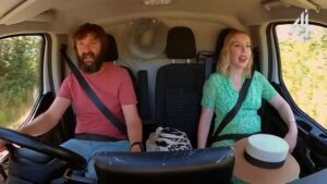 Joe Wilkinson Instagram - I did a show with my life partner @kathbum Here’s the trailer thingy.

#bargainholidays coming to @channel4 April 25th @hungrybearmedia