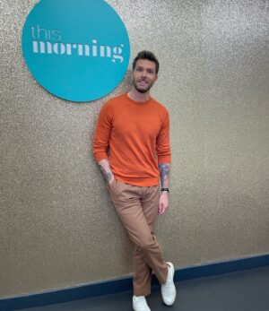 Joel Dommett Instagram - A dreamy few days hosting @thismorning with the Hammond. Especially Florrie!