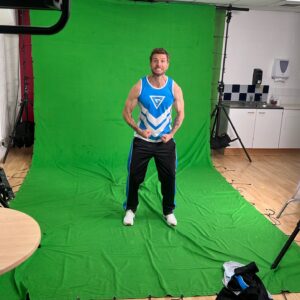 Joel Dommett Instagram - It’s happening @bbcgladiators - and it’s REALLY HARD.