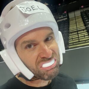 Joel Dommett Instagram - It’s happening @bbcgladiators - and it’s REALLY HARD.