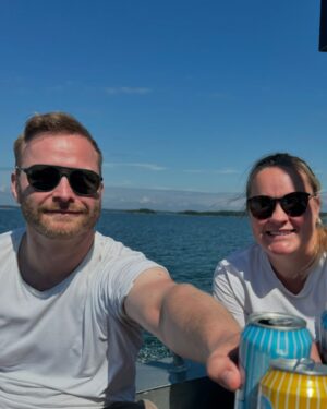 Joel Harkimo Instagram - Oli ihan mahtava purjehdusreissu! ⛵️ Tärkeintä oli että sain tutustua veneen kanssa. Fiilis on tosi hyvä ja tästä on hyvä jatkaa. Oon ollut himassa melkein viikon ja kädet syyhyää ja takaisin pinnaan 😂😂
